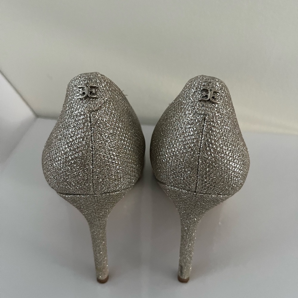 Sam Edelman - Picture 3 of 5